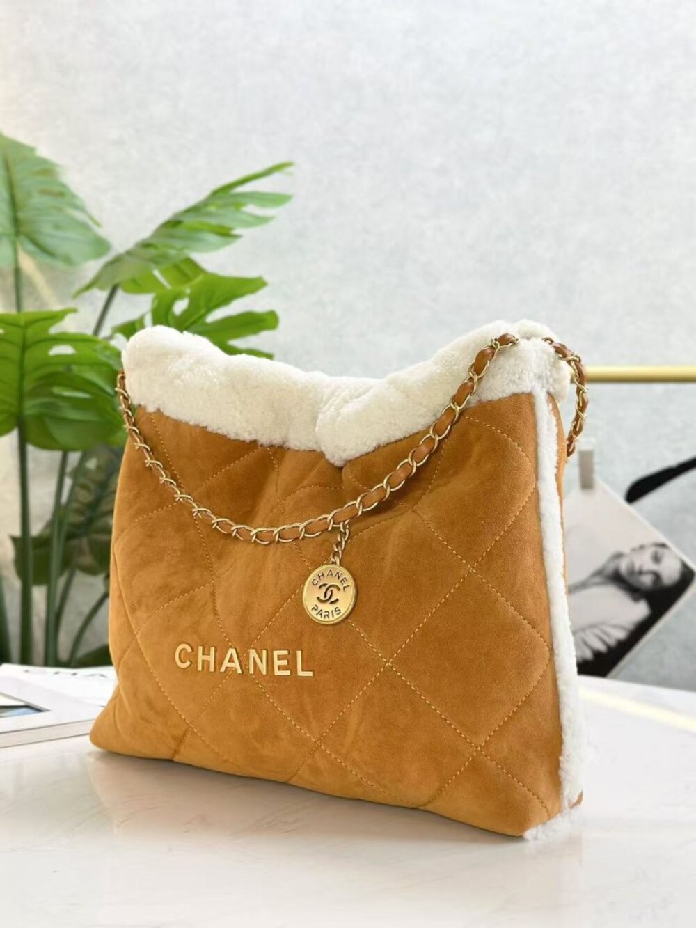 Classic CHANEL bag: A Stylish and Versatile Choice for Elegance